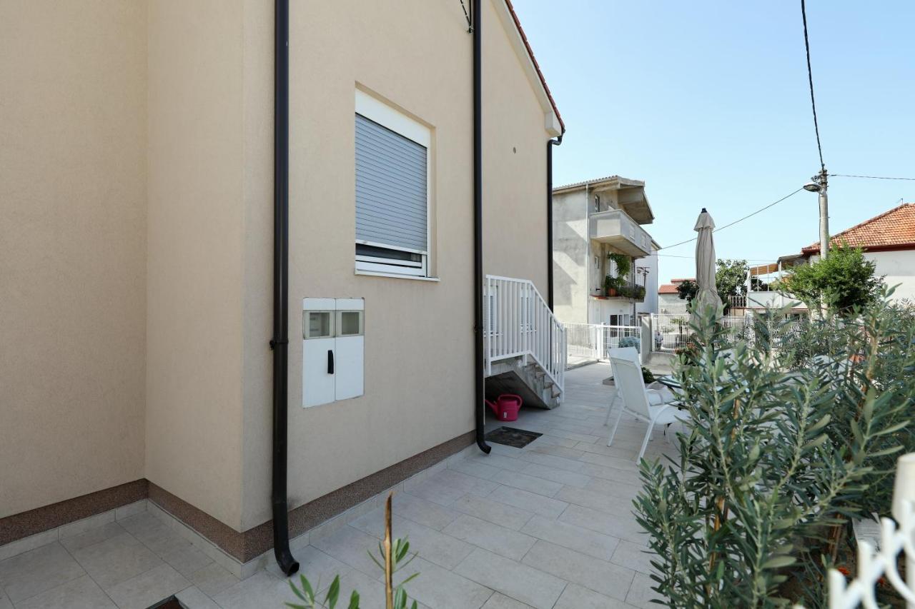 Anastazia Apartment